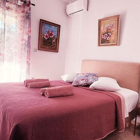 Iris Apartment Near Corfu Town Kontokali Exteriör bild